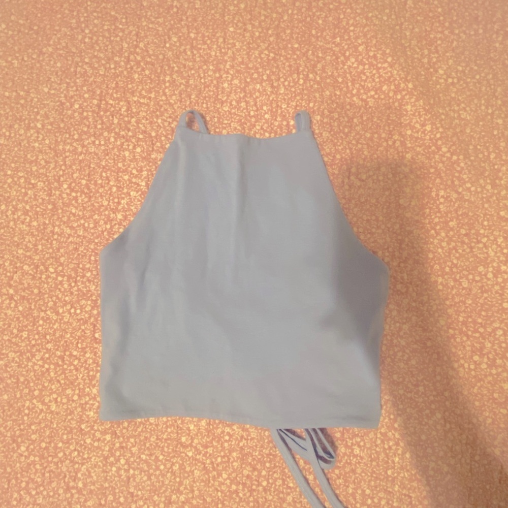 NEWW holister baby blue tee!